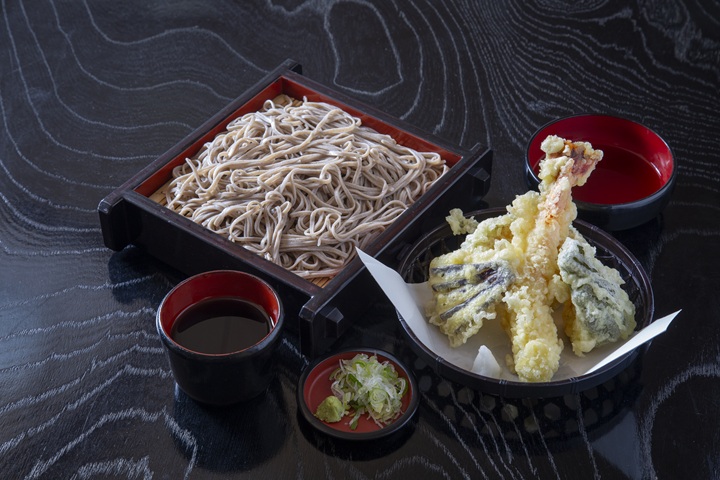 大海老天ざるそば